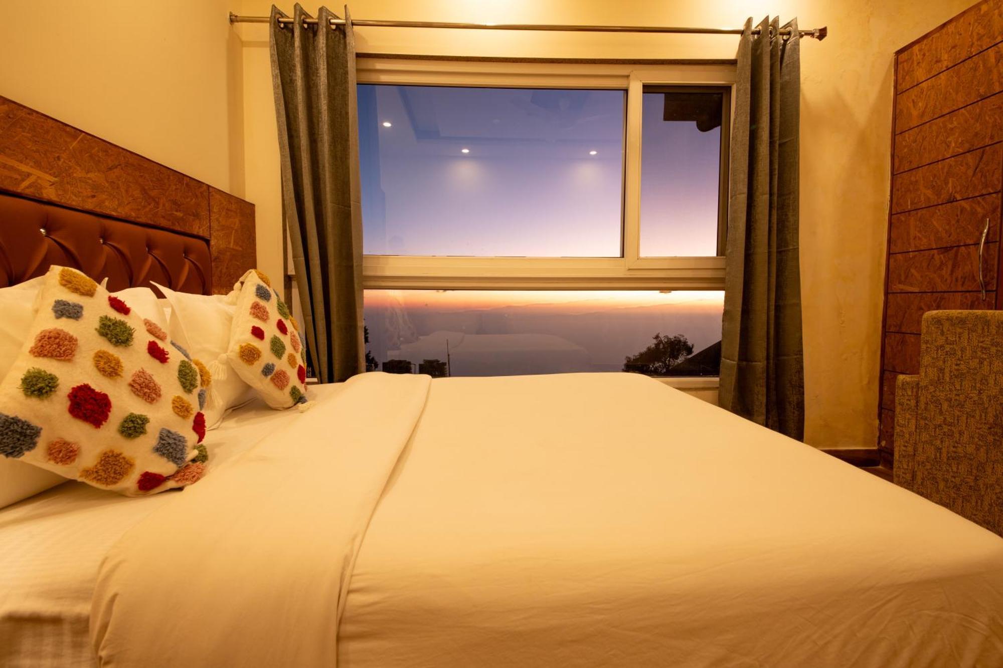 Perfectstayz Valley Vista 5 Min Walk To Mall Road 穆索里 外观 照片