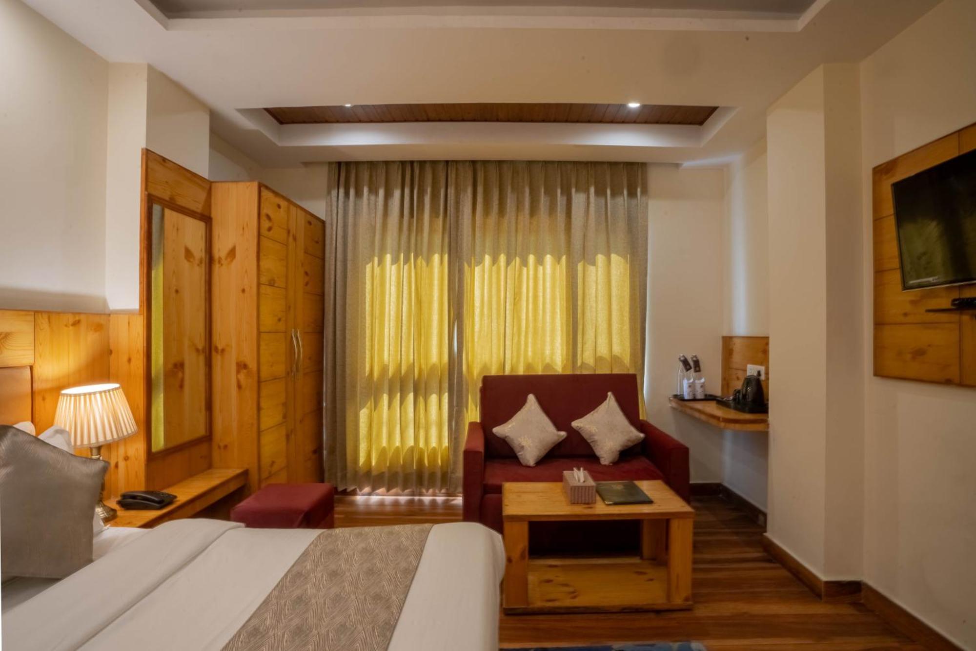 Perfectstayz Valley Vista 5 Min Walk To Mall Road 穆索里 外观 照片