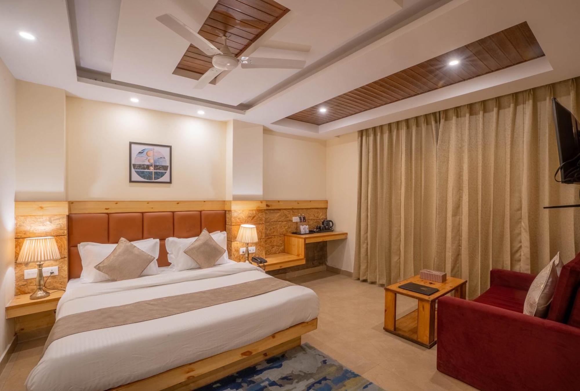 Perfectstayz Valley Vista 5 Min Walk To Mall Road 穆索里 外观 照片