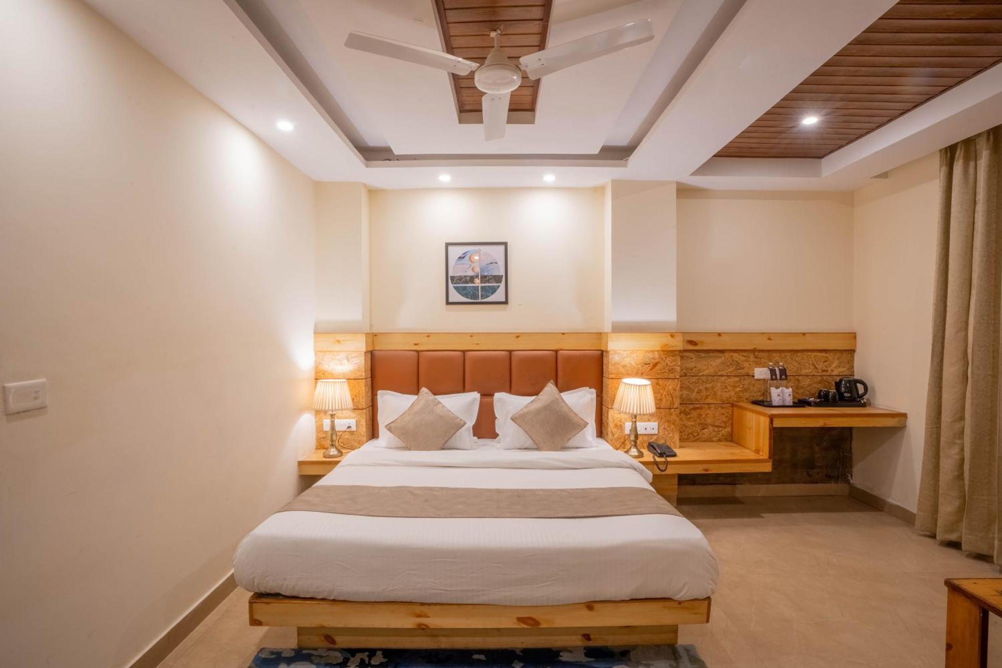 Perfectstayz Valley Vista 5 Min Walk To Mall Road 穆索里 外观 照片